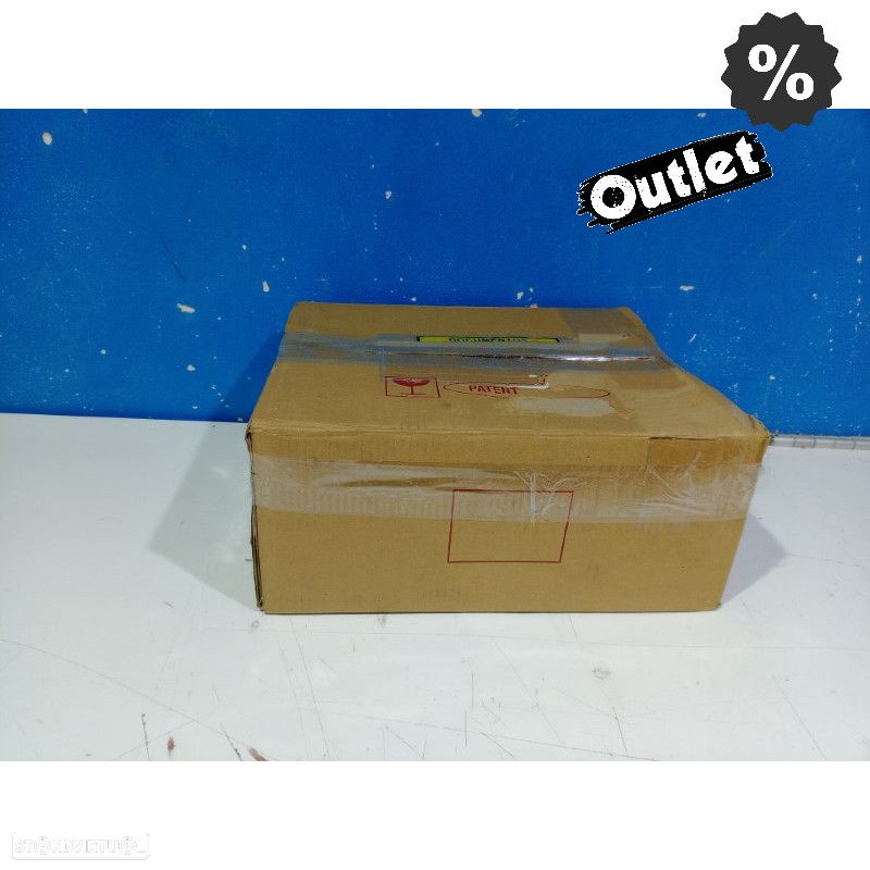 R146038C1 FAROLINS TRASEIROS ALFA ROMEO 147 FUNDO CROMADO - 2