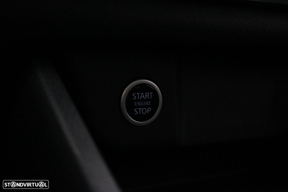 Nissan Qashqai 1.3 DIG-T N-Connecta - 21