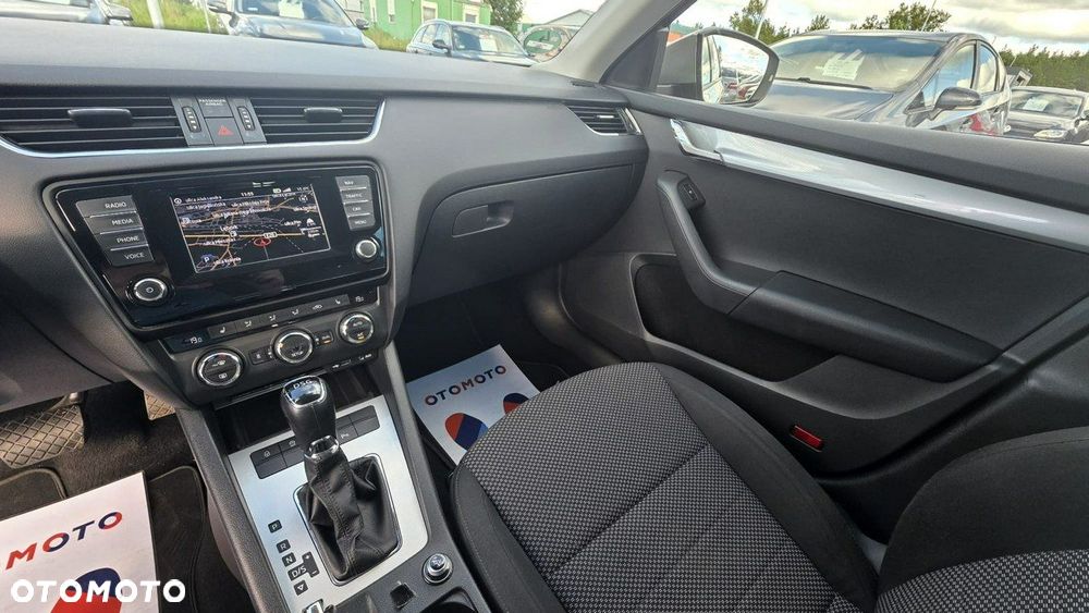 Skoda Octavia - 14