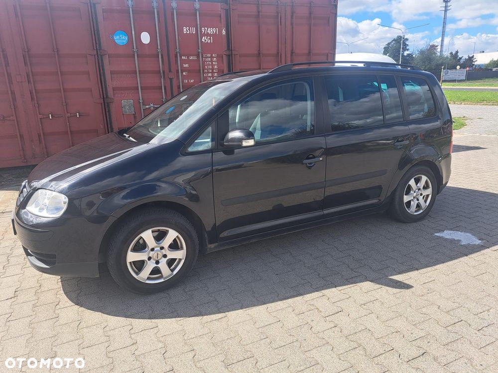 Volkswagen Touran 1.9 TDI Highline - 5