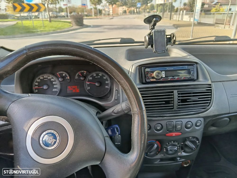 Fiat Punto - 9