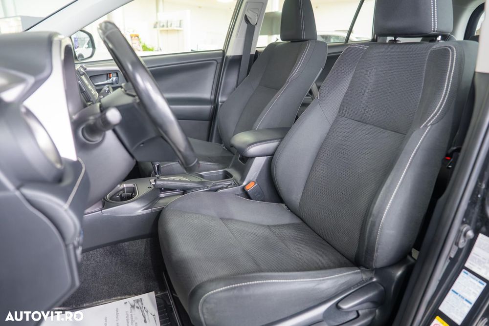 Toyota RAV4 2.5 VVT-i 4x4 Executive - 16