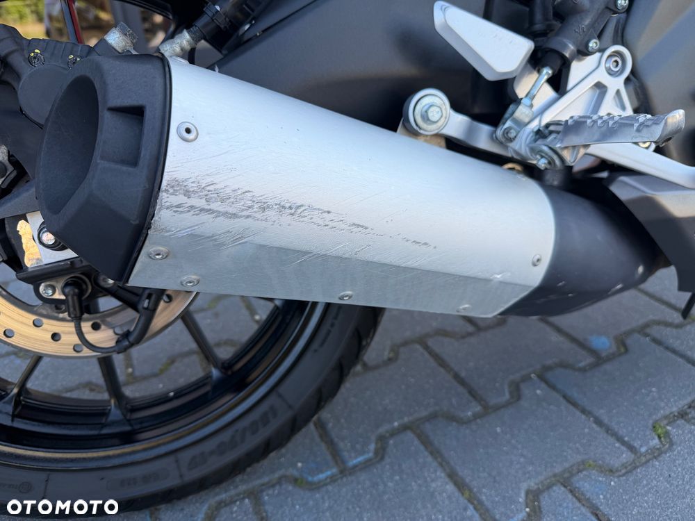 Yamaha MT - 6