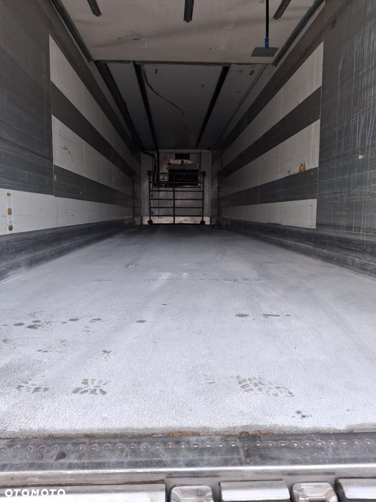 Schmitz Cargobull SKO 24 - 5