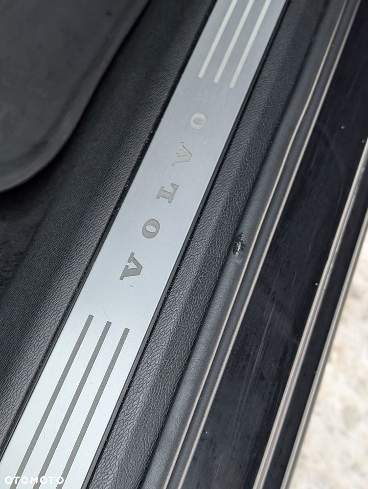 Volvo XC 60 T5 Geartronic Momentum Pro - 29