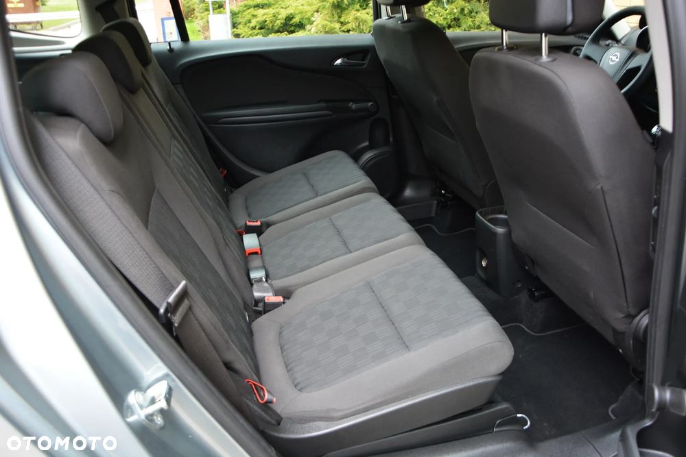 Opel Zafira Tourer 1.4 Turbo ecoFLEX Start/Stop Business Edition - 34