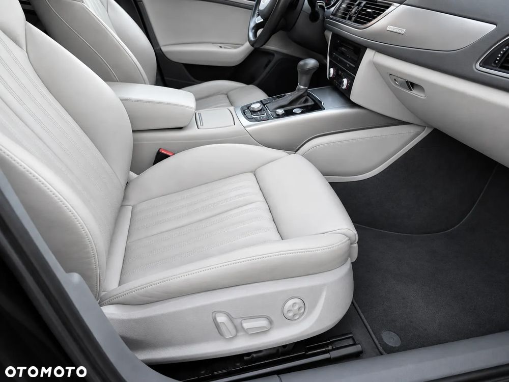 Audi A6 Avant 3.0 TDI DPF quattro tiptronic - 25