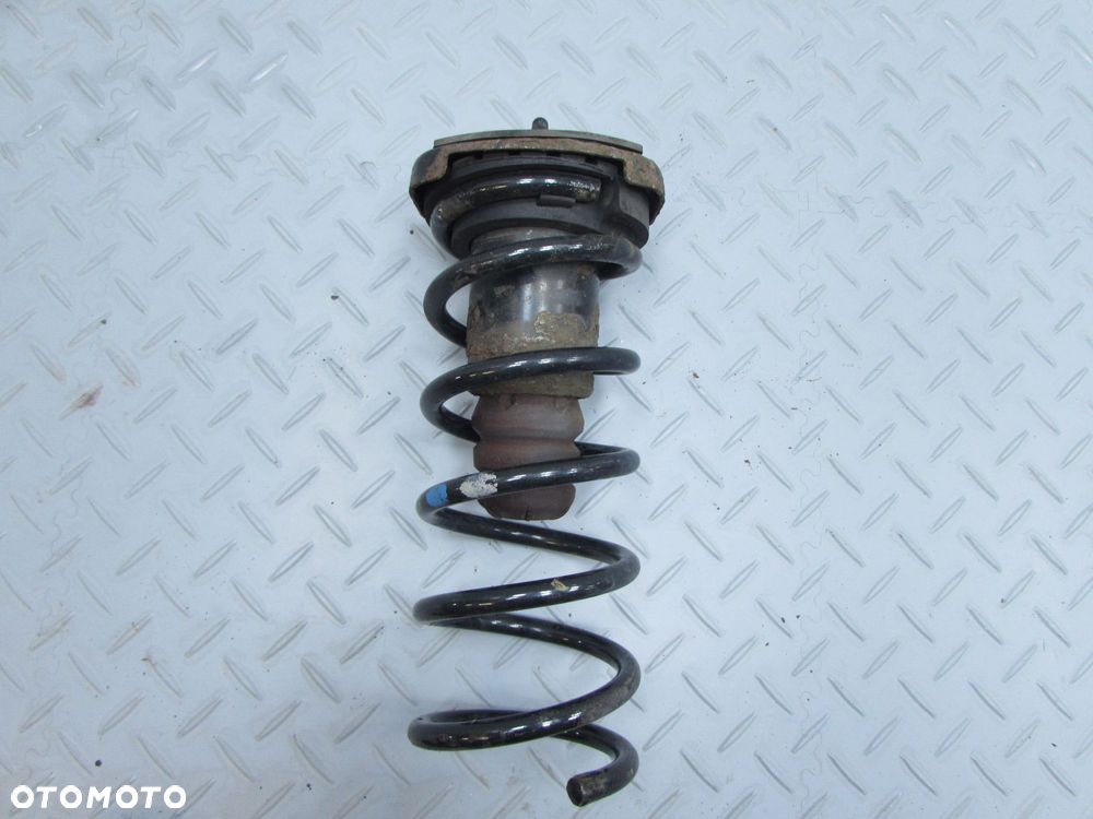 VOLVO V60 CROSS COUNTRY LIFT 10-18 SPREZYNY ZAWIESZENIA TYL KPL - 3