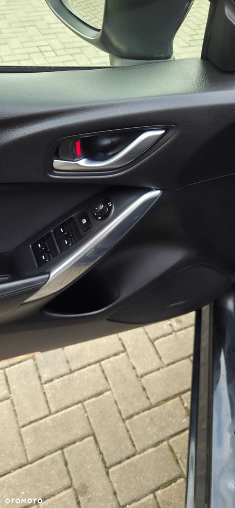 Mazda 6 SKYACTIV-D 175 i-ELOOP Sports-Line - 28