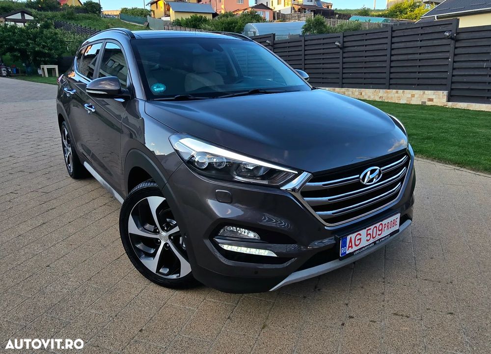 Hyundai Tucson 2.0 CRDI 4WD 6AT Luxury Pack+ - 2
