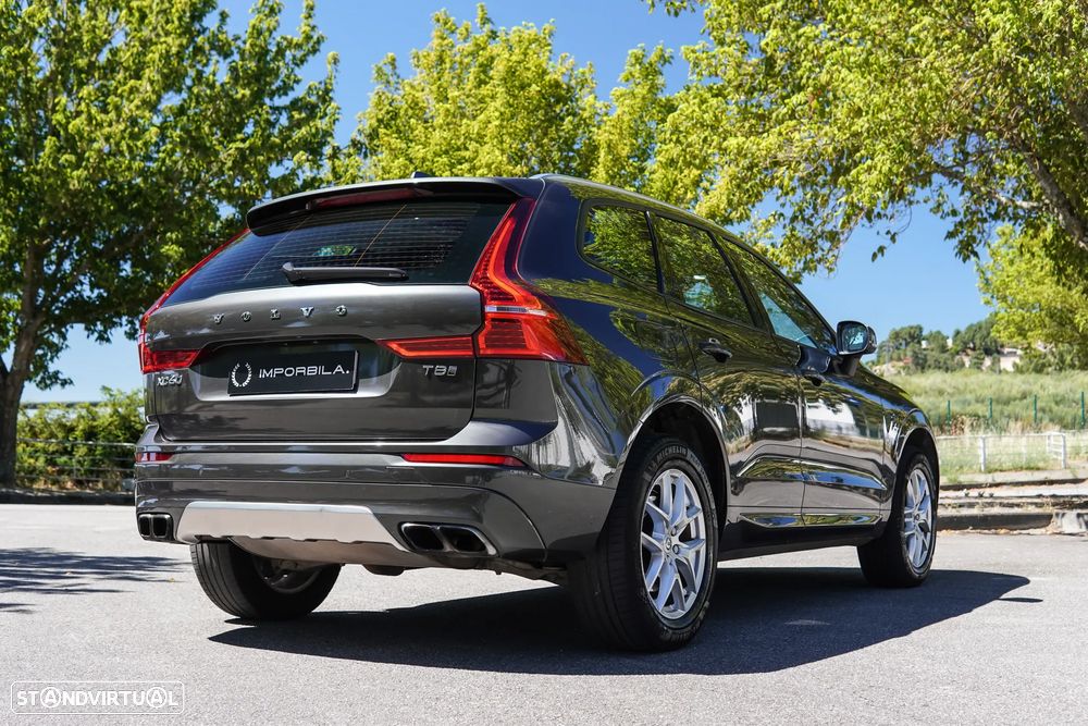 Volvo XC 60 2.0 T8 PHEV Momentum Plus AWD - 17