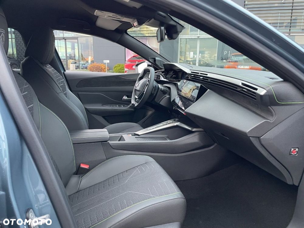 Peugeot 308 - 15