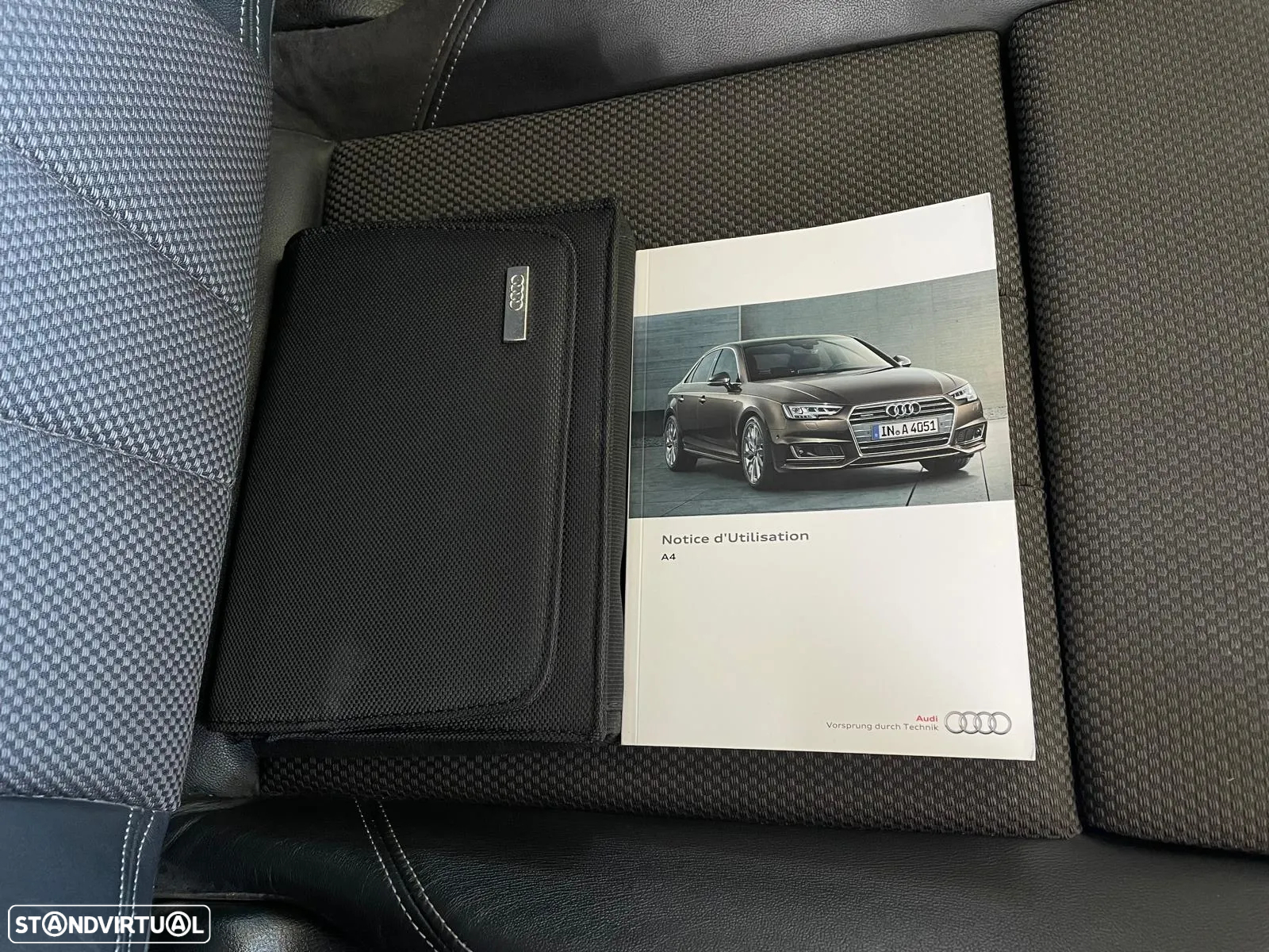 Audi A4 2.0 TDI S-line S tronic - 42