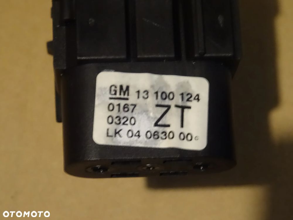 WŁĄCZNIK ŚWIATEŁ HALOGENÓW OPEL ZAFIRA B ASTRA H AUTO - 13
