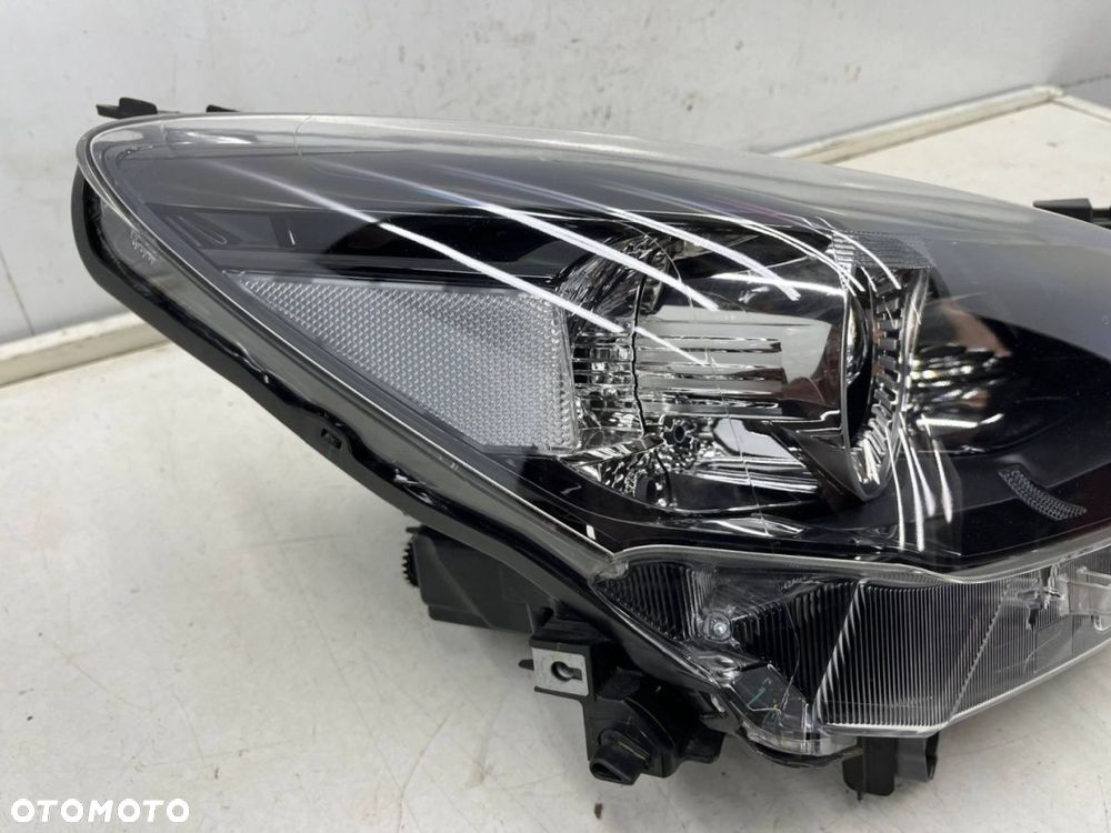Lampa reflektor Mazda 2 III LIFT DJ DL 2019r.- PRAWA przednia LED prawy przód 13 pin d43n-51030 - 3