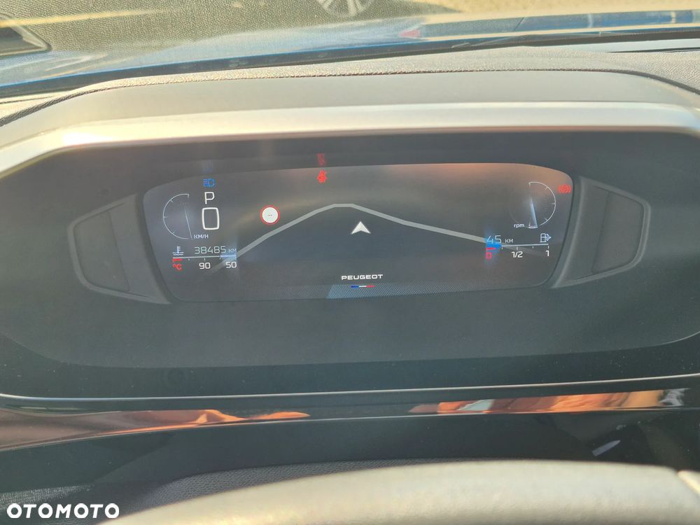 Peugeot 408 1.2 PureTech Allure S&S EAT8 - 18