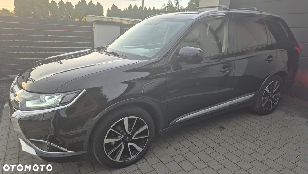 Mitsubishi Outlander 2.4 SE CVT - 3
