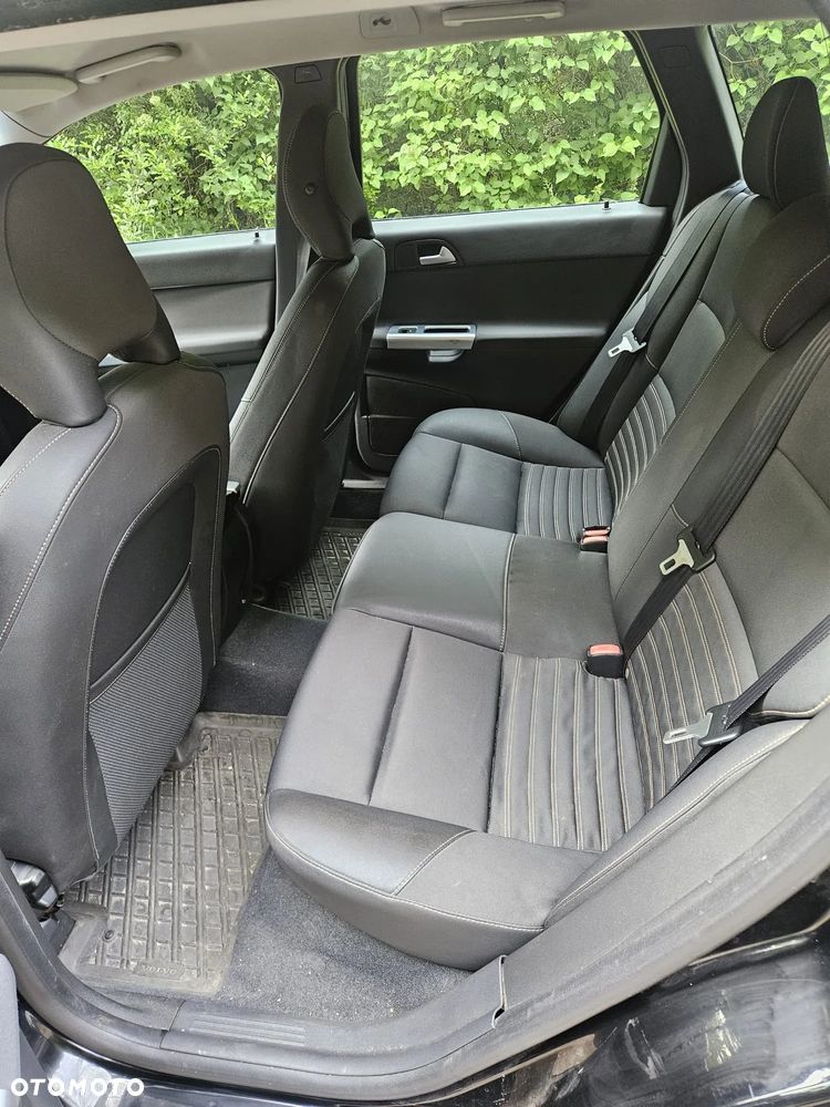 Volvo V50 D2 Start-Stop - 8