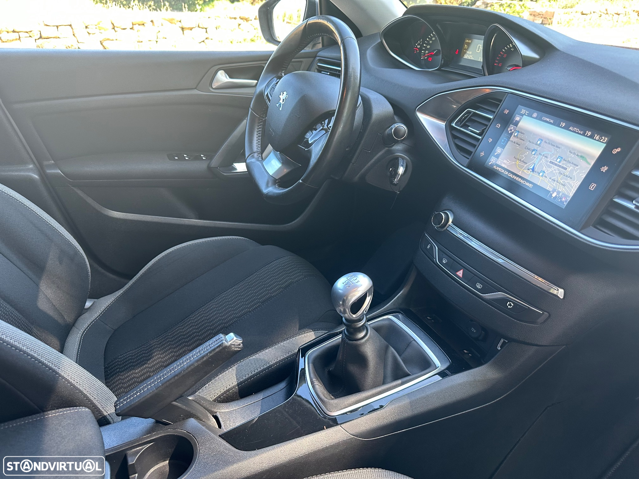 Peugeot 308 1.6 BlueHDi Style - 15