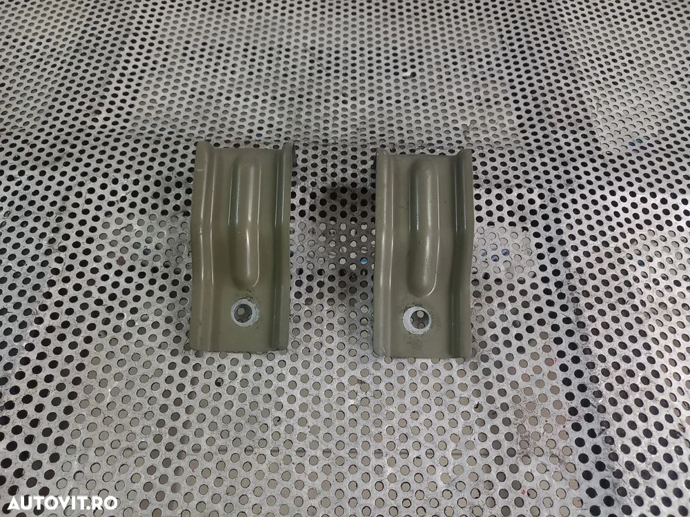 Suporti Suport Far Aripa Bara Stanga Dreapta Vw T-Roc Cod 2GA- Dezmembrari Arad - 4