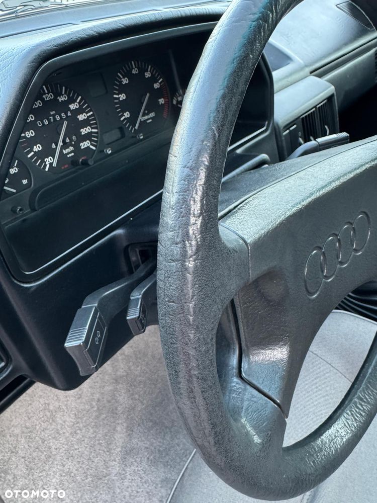 Audi 100 1.8 - 26