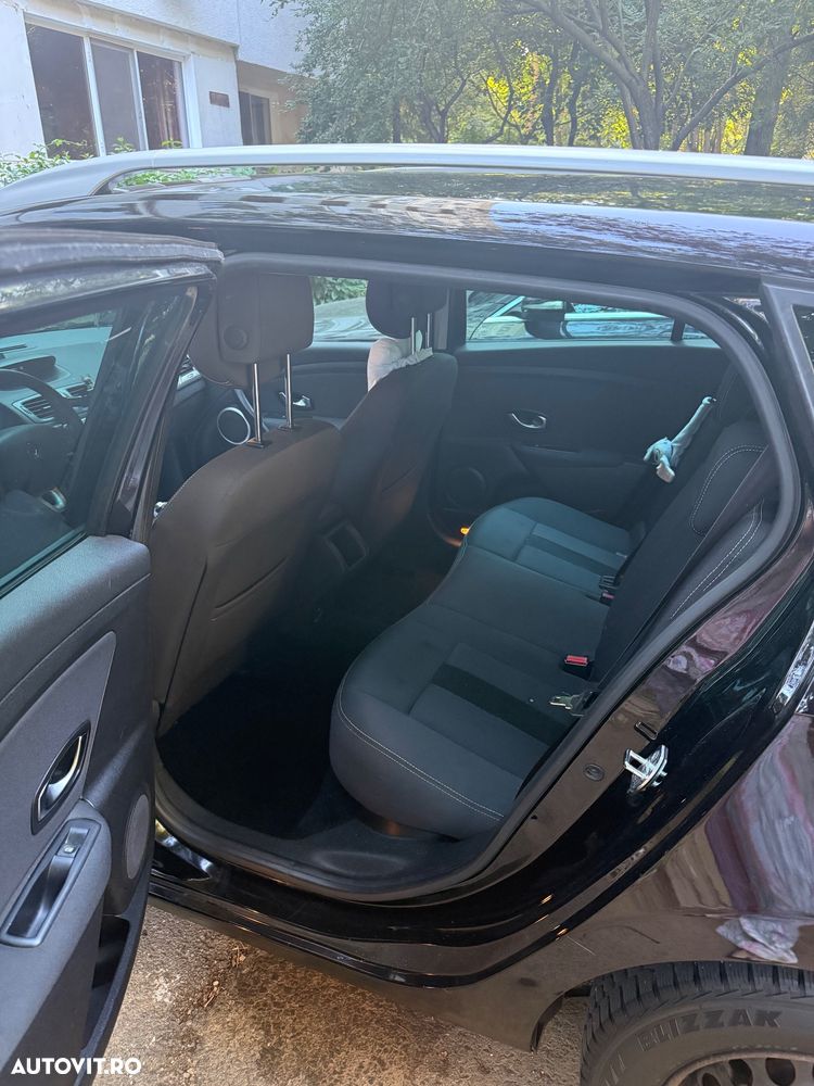 Renault Megane - 8