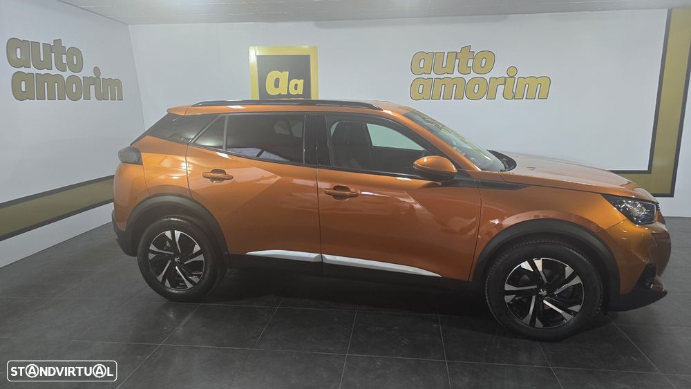 Peugeot 2008 1.2 PureTech Allure Pack - 3