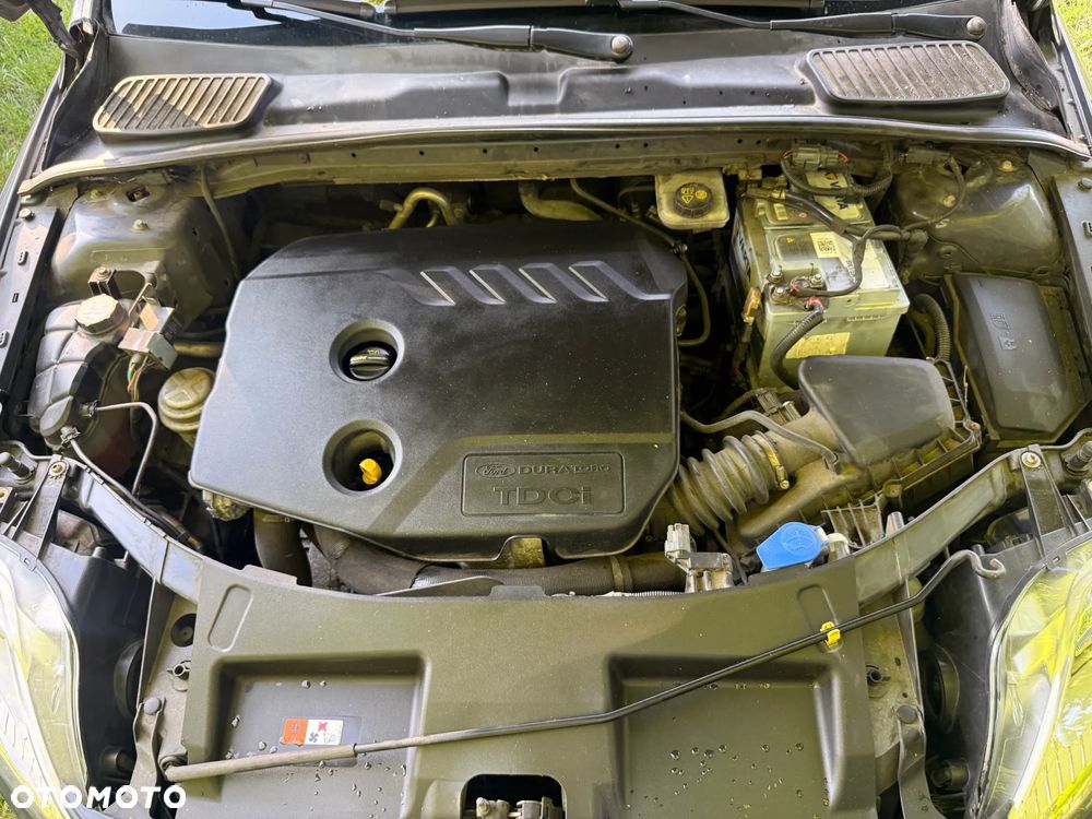 Ford Mondeo 1.6 TDCi Ambiente - 19