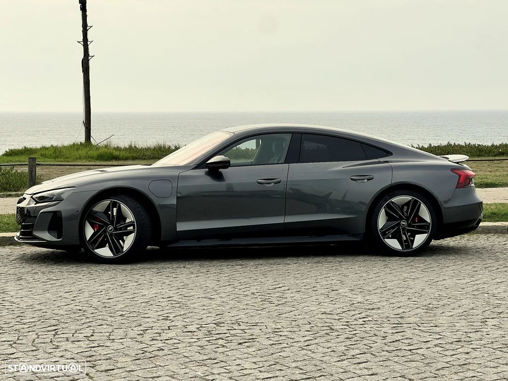 Audi RS e-tron GT quattro - 2