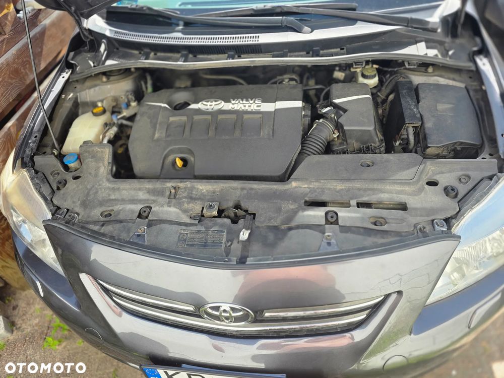 Toyota Corolla 1.6 Luna Start - 6