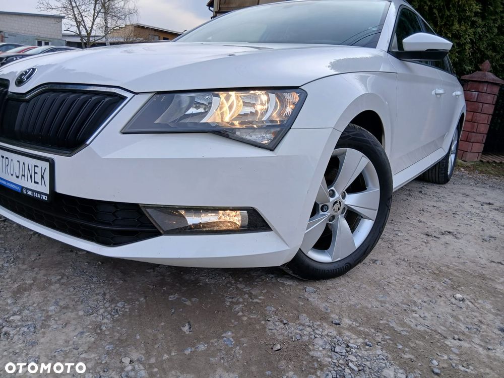 Skoda Superb 1.6 TDI Style - 14