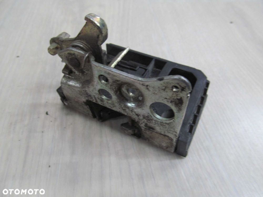 IVECO DAILY 06-  ZAMEK DRZWI BOCZNYCH PRZESUWNYCH 500329770 - 1