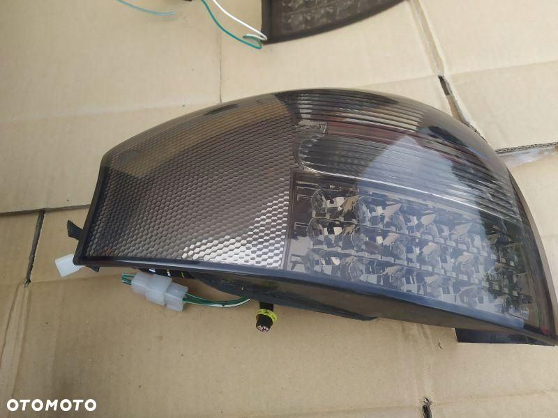 LAMPY TYŁ TYLNE SMOKE LED SEDAN AUDI A6 C5 2.8 V6 - 3