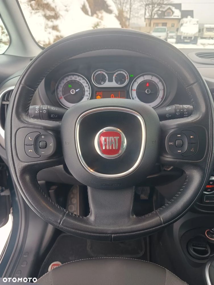 Fiat 500L Living 1.4 T-Jet 16V Pop-Star - 24