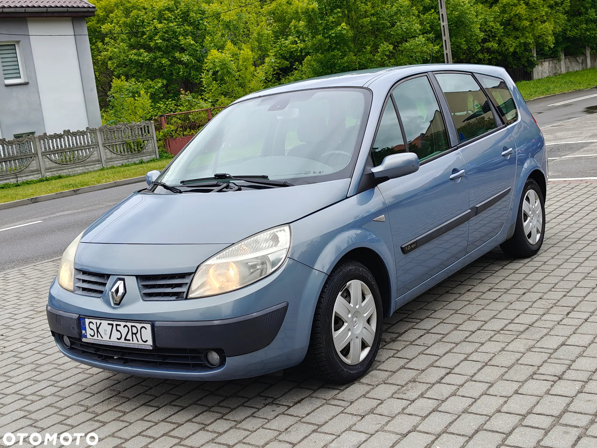 Renault Scenic 1.6 16V Alize - 13