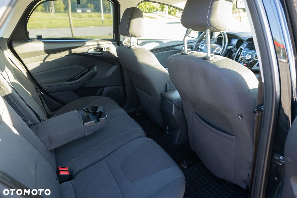Ford Focus 1.6 EcoBoost Titanium - 16