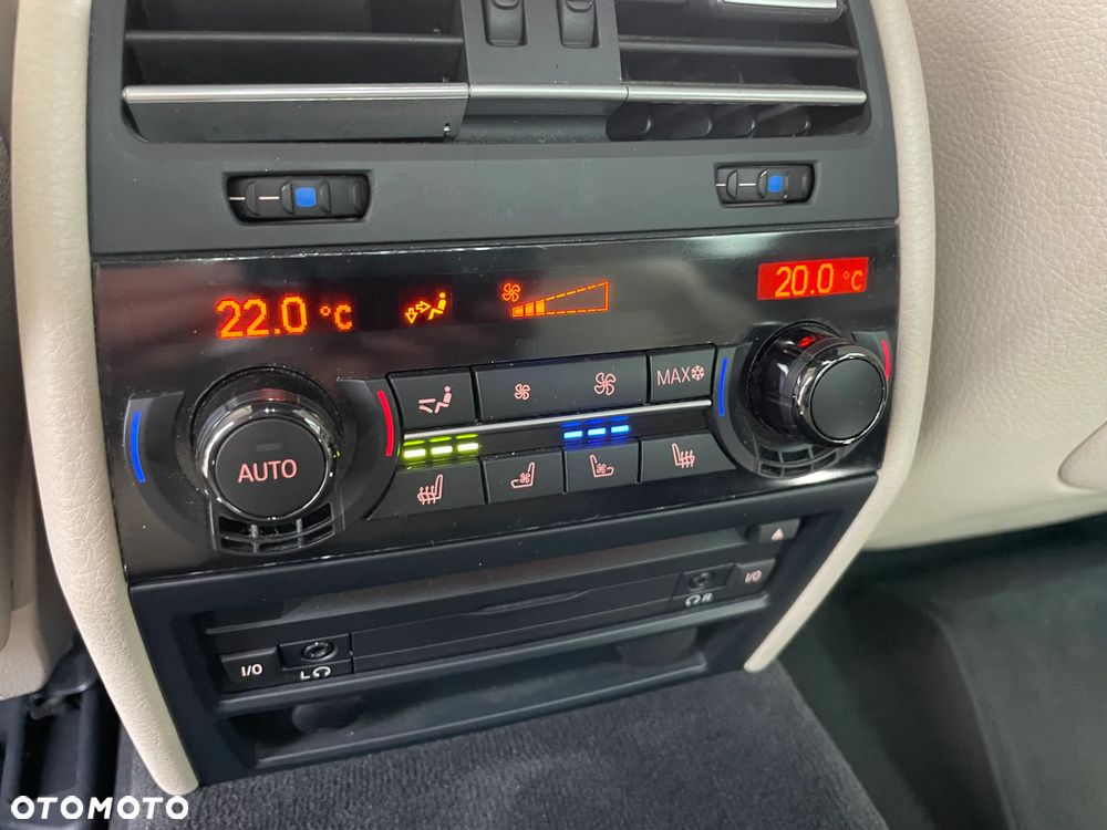 BMW Seria 7 750Li - 21
