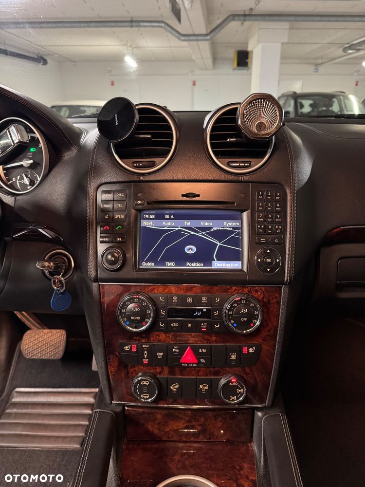 Mercedes-Benz GL 450 CDI - 27