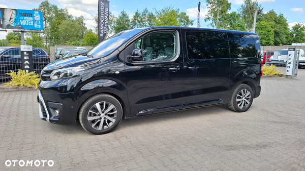 Toyota ProAce 2,0-l-D-4D L1 (8-Si.) Autm Verso Exclusive