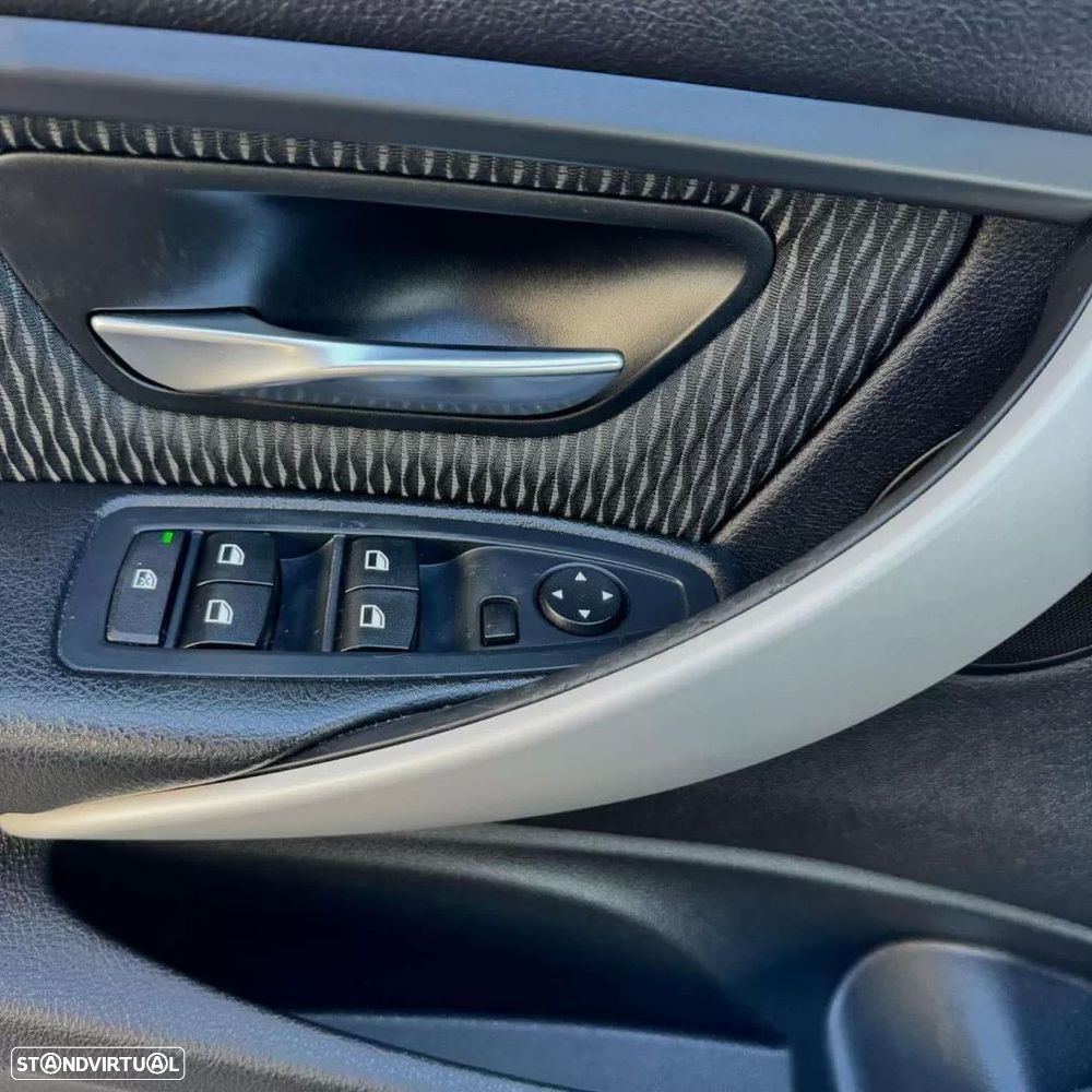 BMW 318 d Touring Navigation - 12