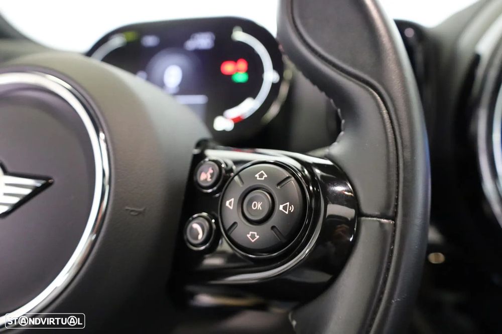 MINI Countryman Cooper SE ALL4 Auto - 48