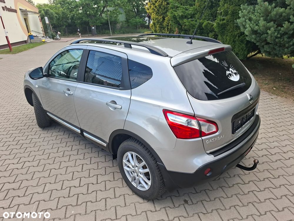 Nissan Qashqai 2.0 4x4 Tekna Premium - 8