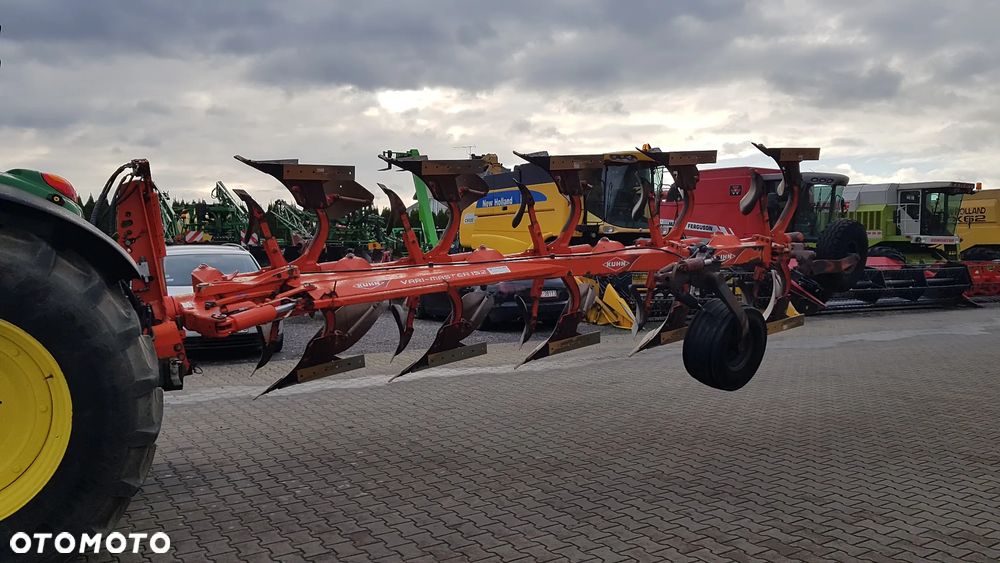 Kuhn VariMaster 152 5 skibowy Non STOP - 14