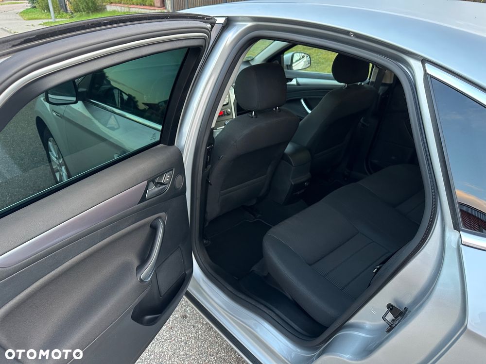 Ford Mondeo 2.0 TDCi Titanium X - 13