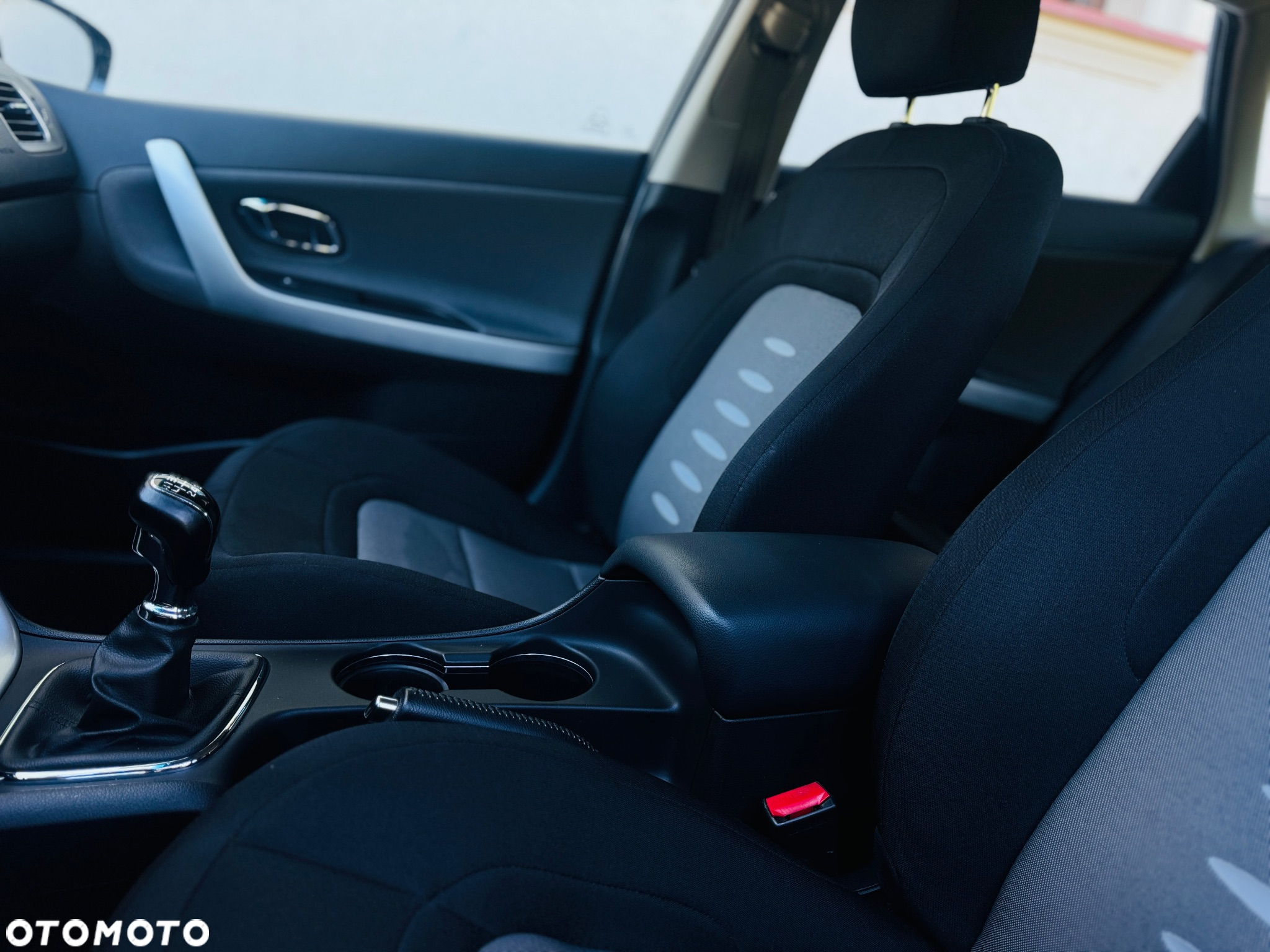 Kia Ceed 1.6 CRDi 128 ISG SW Fifa World Cup Edition - 9