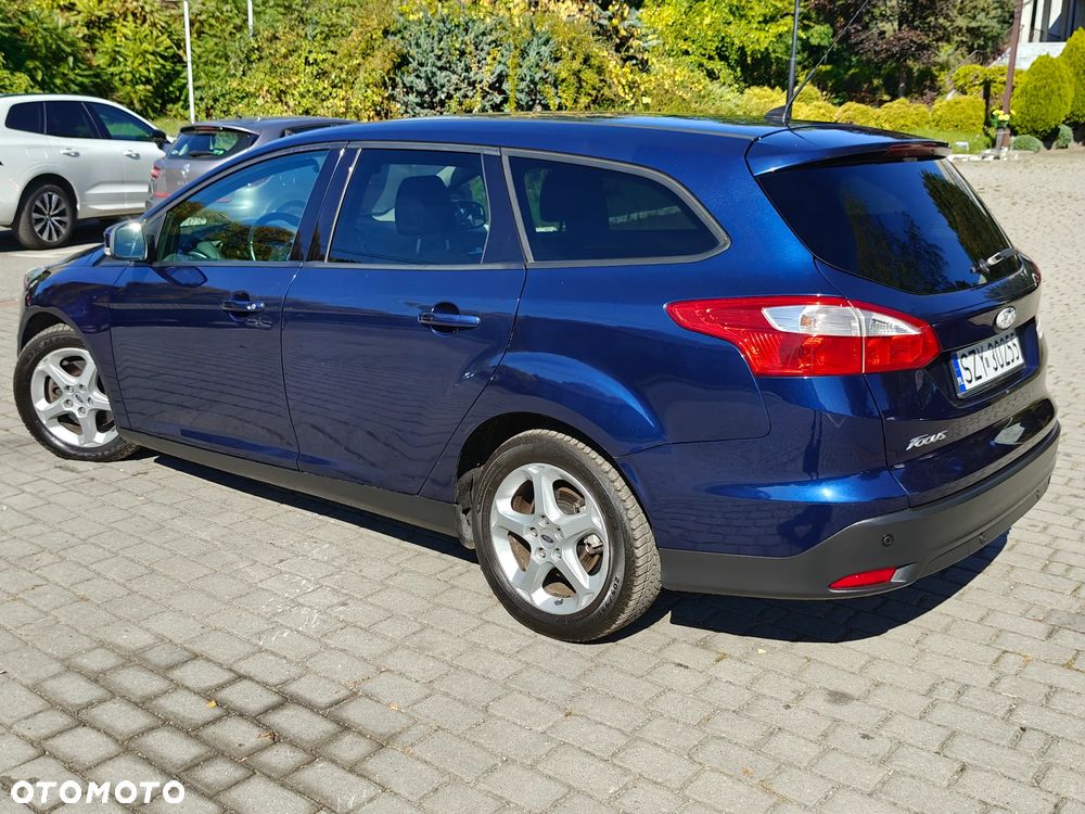 Ford Focus 2.0 TDCi DPF Titanium - 4