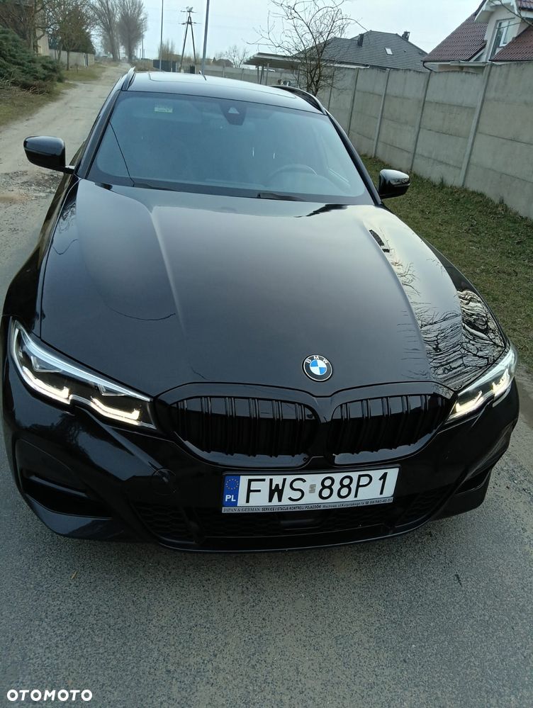 BMW Seria 3 320d xDrive Edition M Sport Shadow - 1