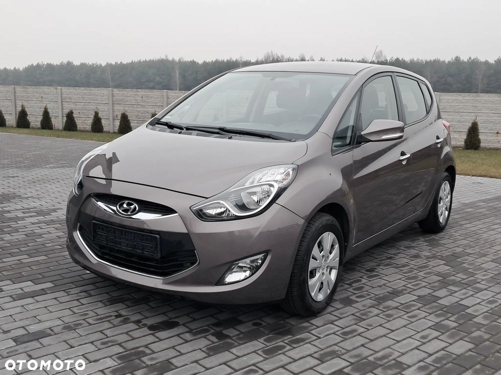 Hyundai ix20 1.4 blue - 3