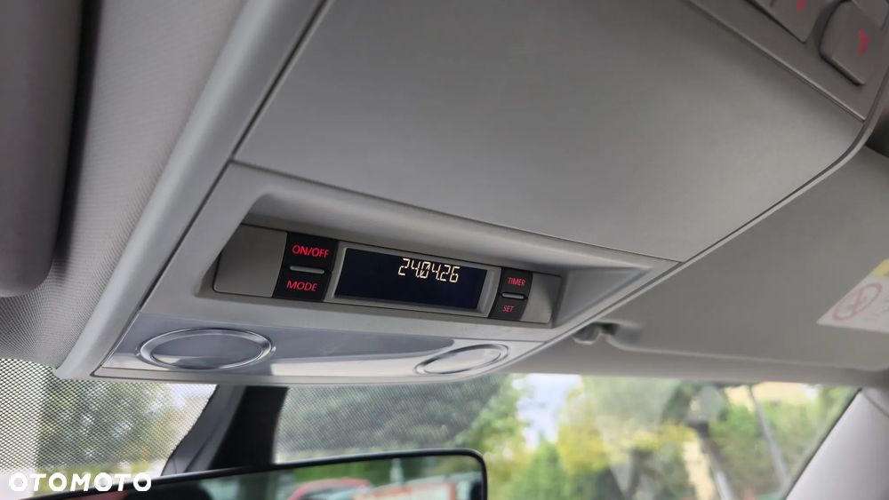 Volkswagen Multivan 2.0 TDI L1 Business DSG - 26