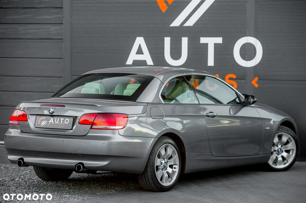 BMW Seria 3 325i Cabrio Edition Exclusive - 17